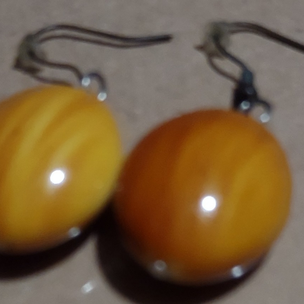 Jewelry - Picture 4 of 4